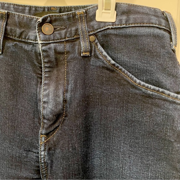 2/$18 Uniqlo Blue Denim Straight Jeans Mens Size 30 Waist - Picture 4 of 6